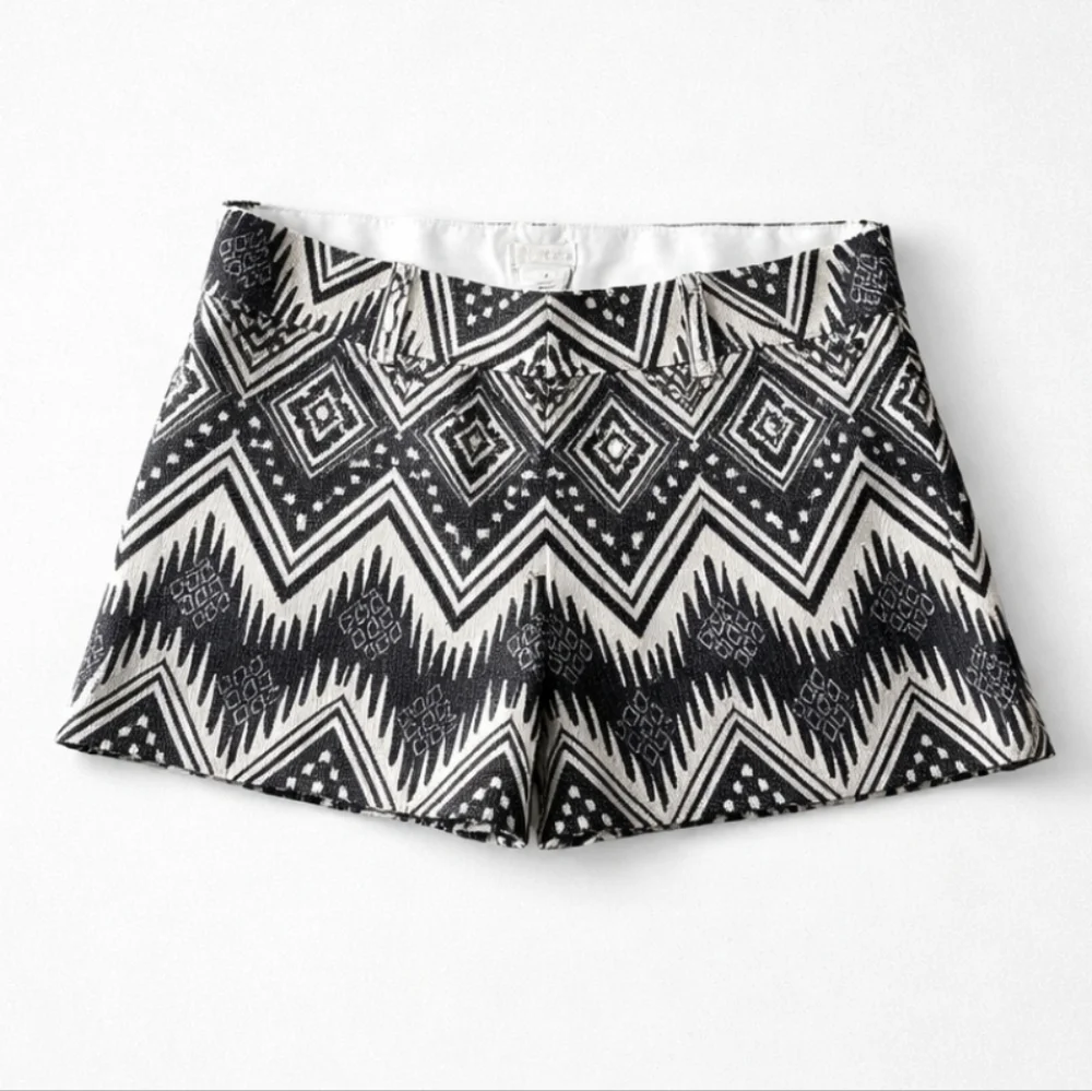 Girls Crewcuts Black/Beige Bohemian Ikat Aztec Print Shorts Size 10 100% Cotton